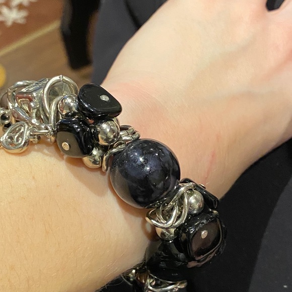 Charm Bracelet 🖤 - Picture 5 of 12